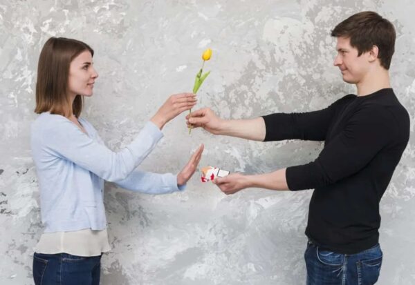 love-bombing love bombing